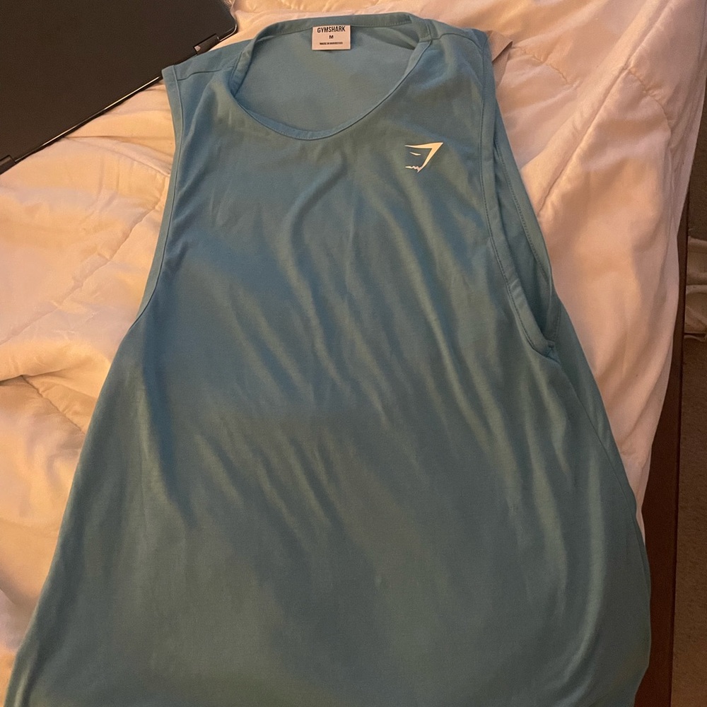 Muscle tank